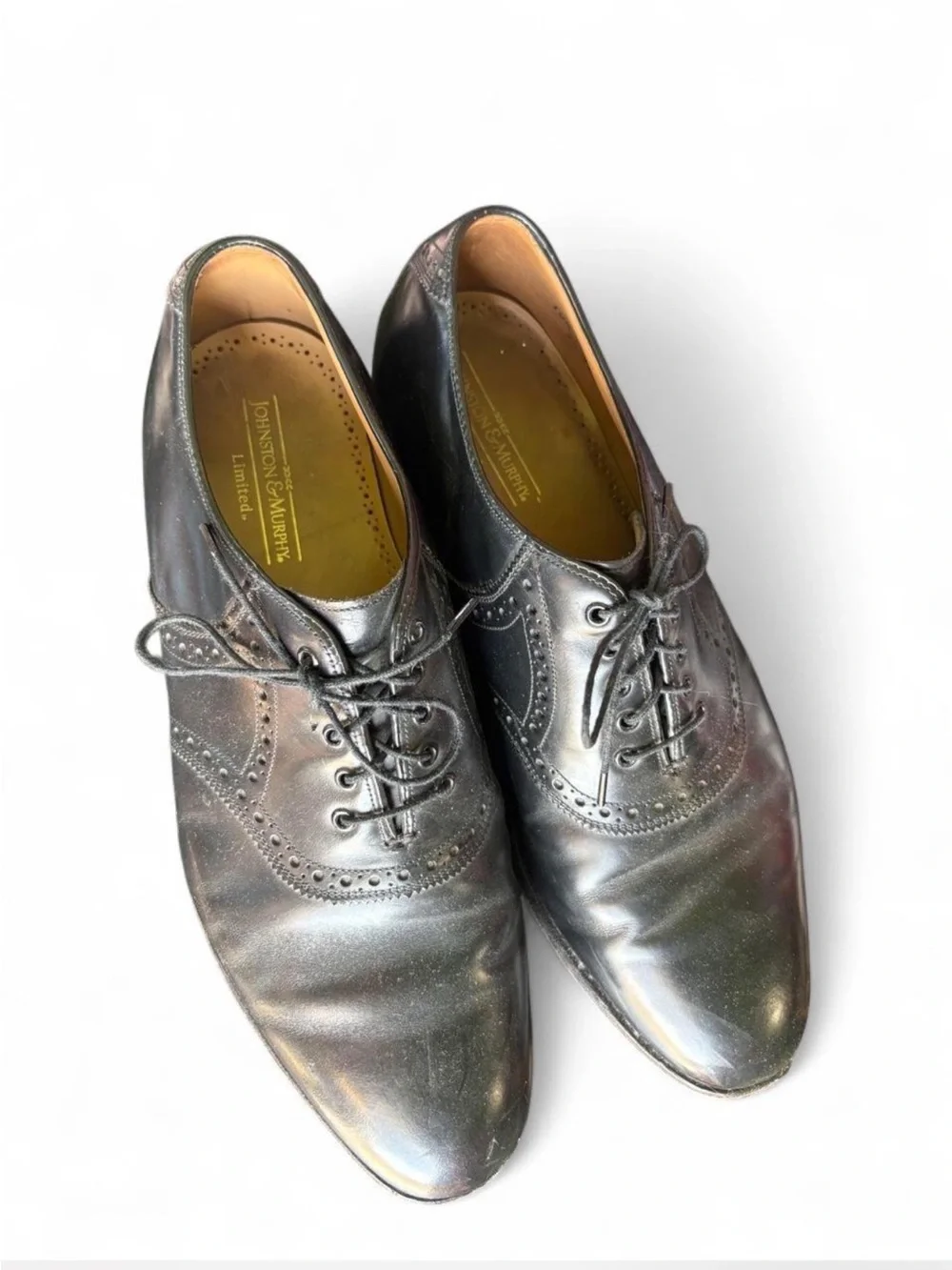 Johnston & Murphy Limited Leather glossy black lace up round toe men's shoe 10.5